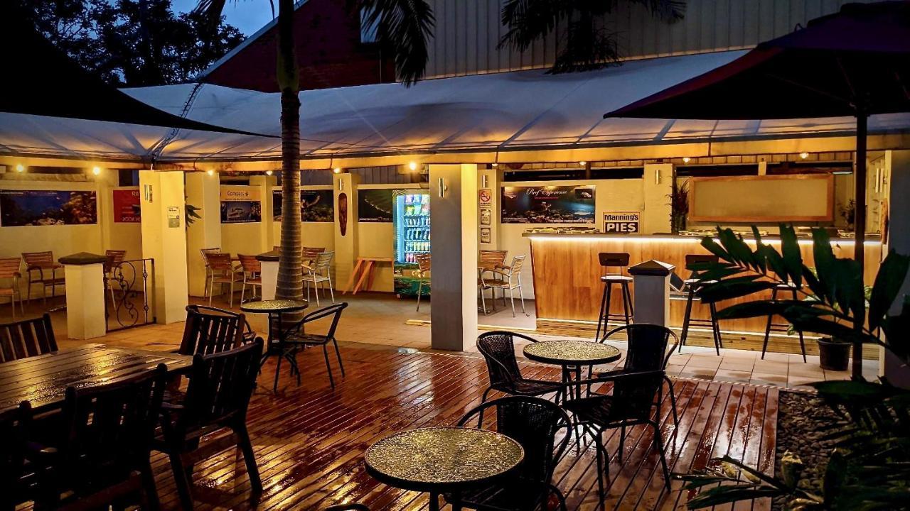Cairns Queens Court Екстериор снимка