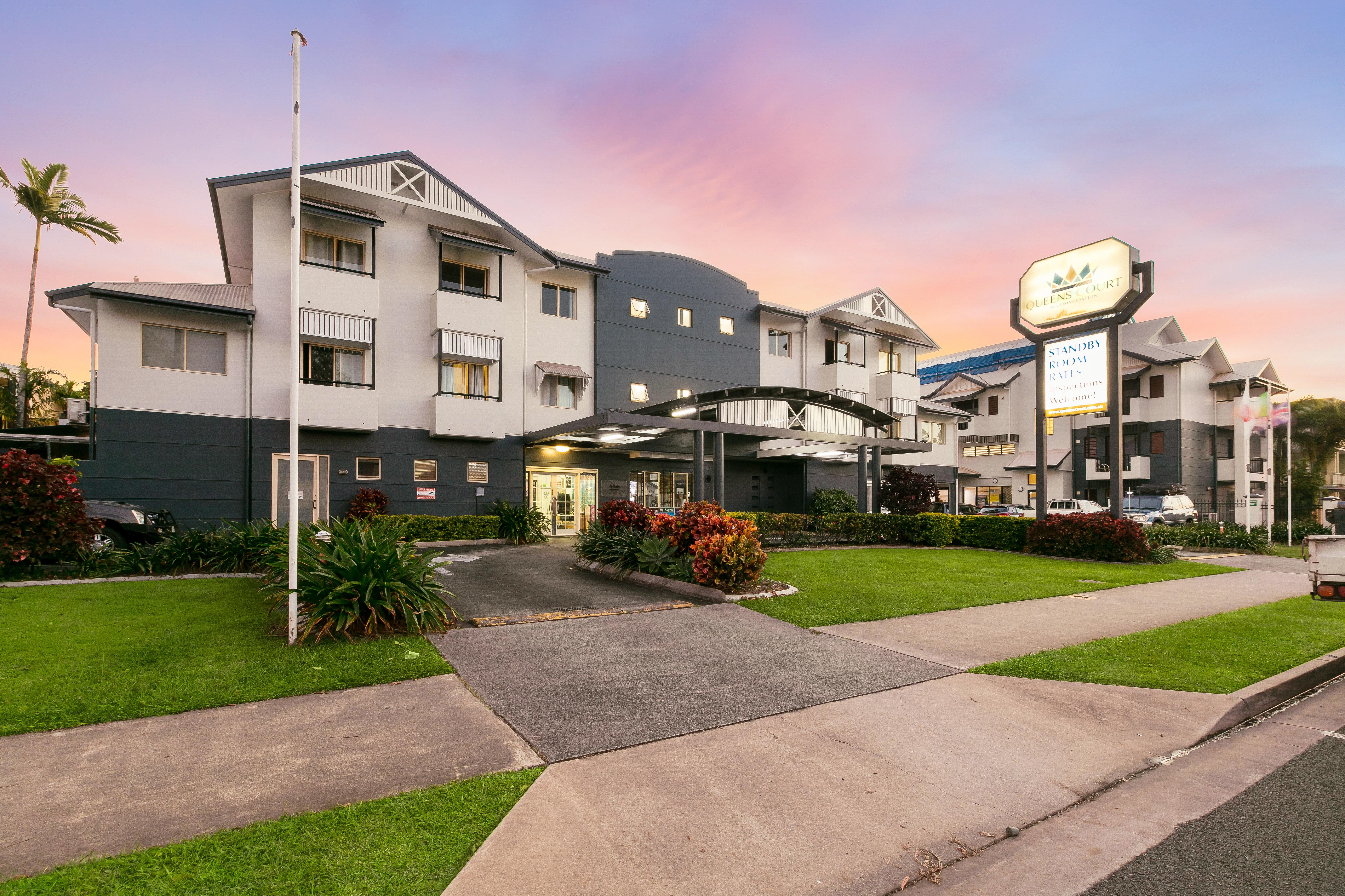 Cairns Queens Court Екстериор снимка