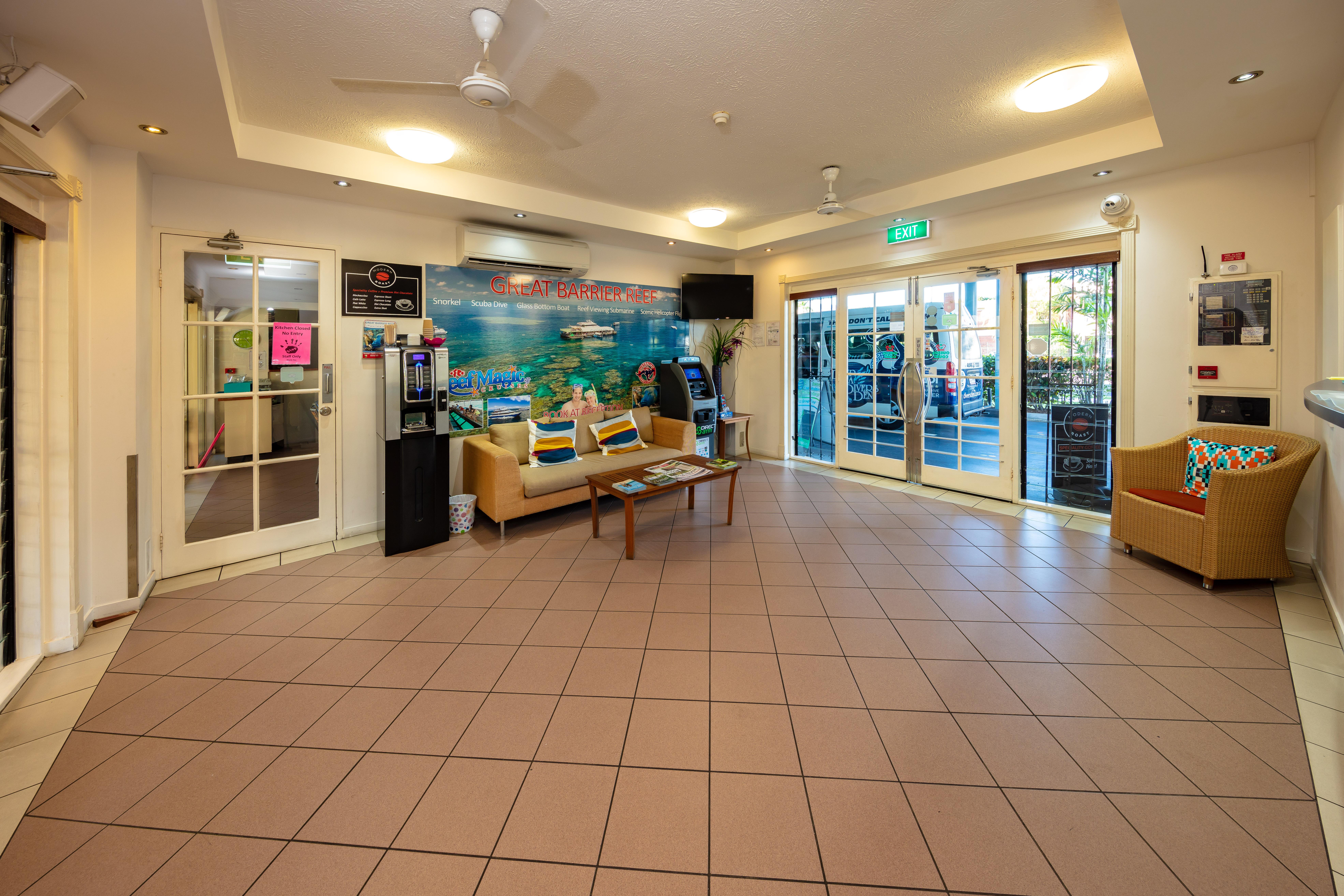 Cairns Queens Court Екстериор снимка