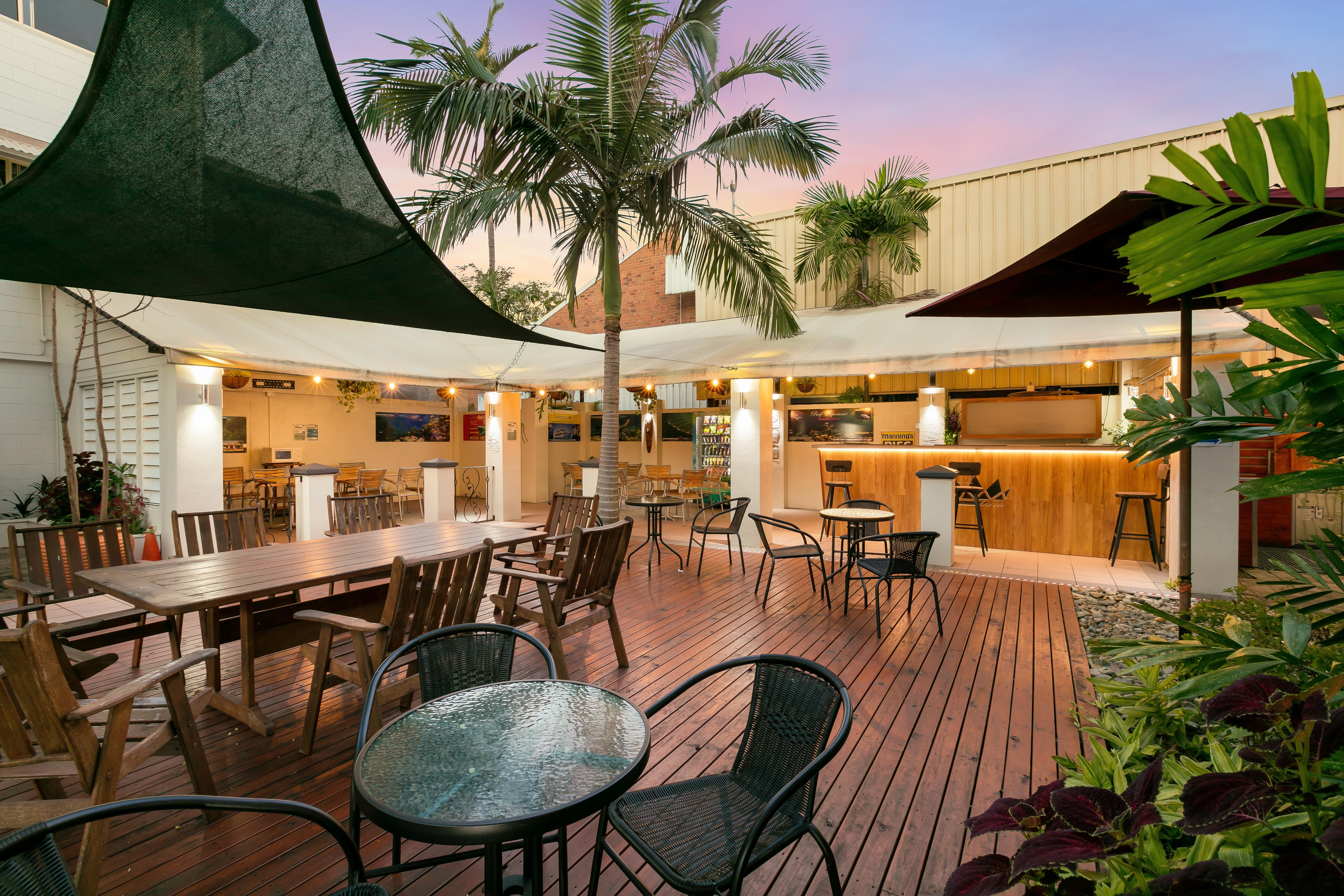 Cairns Queens Court Екстериор снимка