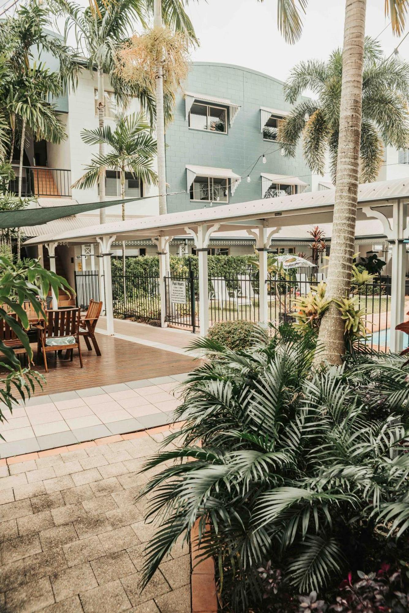 Cairns Queens Court Екстериор снимка