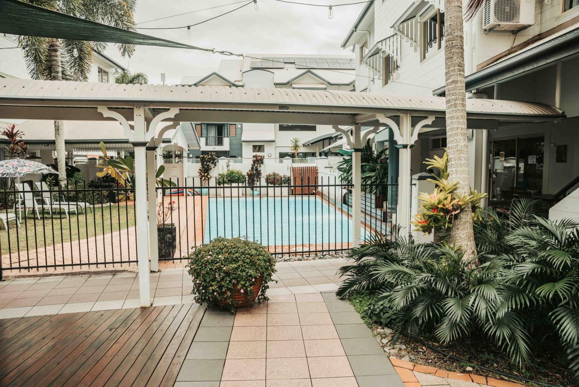 Cairns Queens Court Екстериор снимка