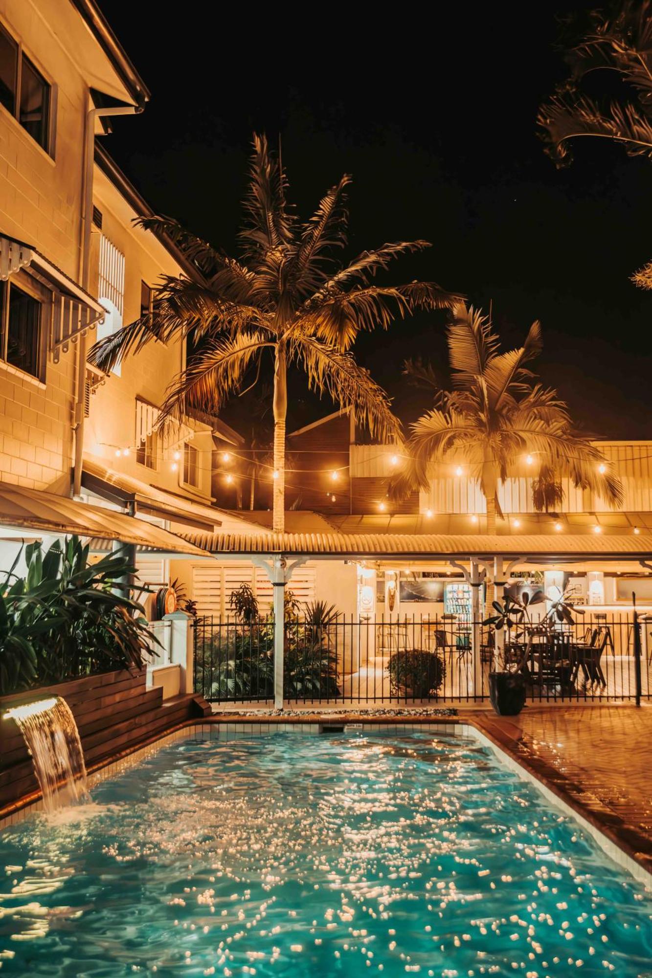 Cairns Queens Court Екстериор снимка