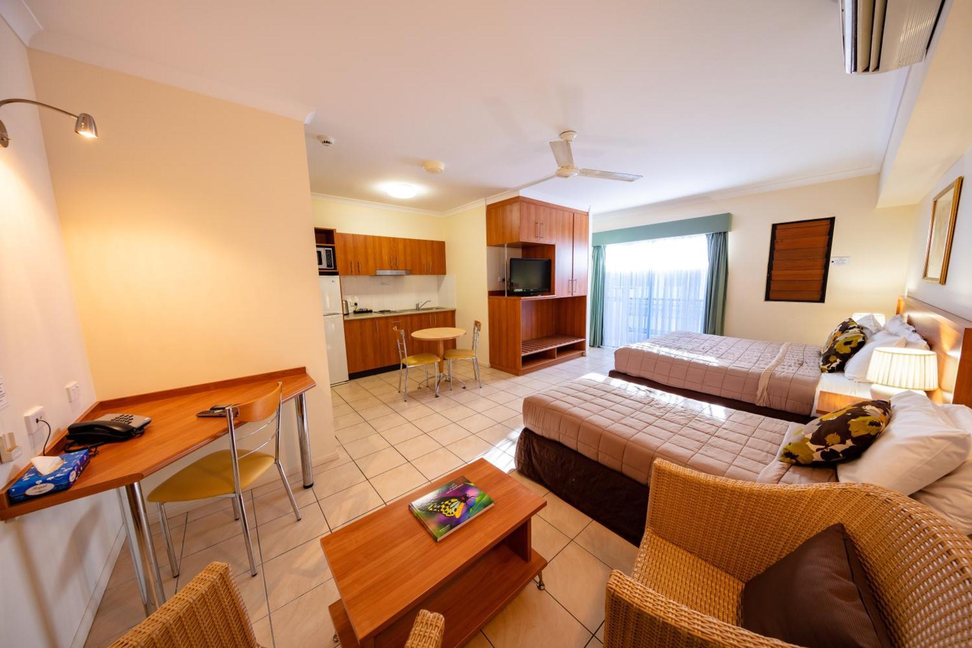 Cairns Queens Court Екстериор снимка