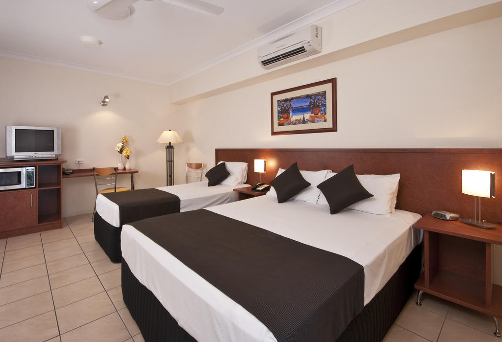 Cairns Queens Court Екстериор снимка